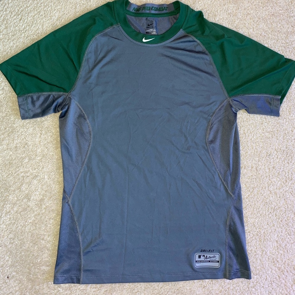 NIKE dry fit